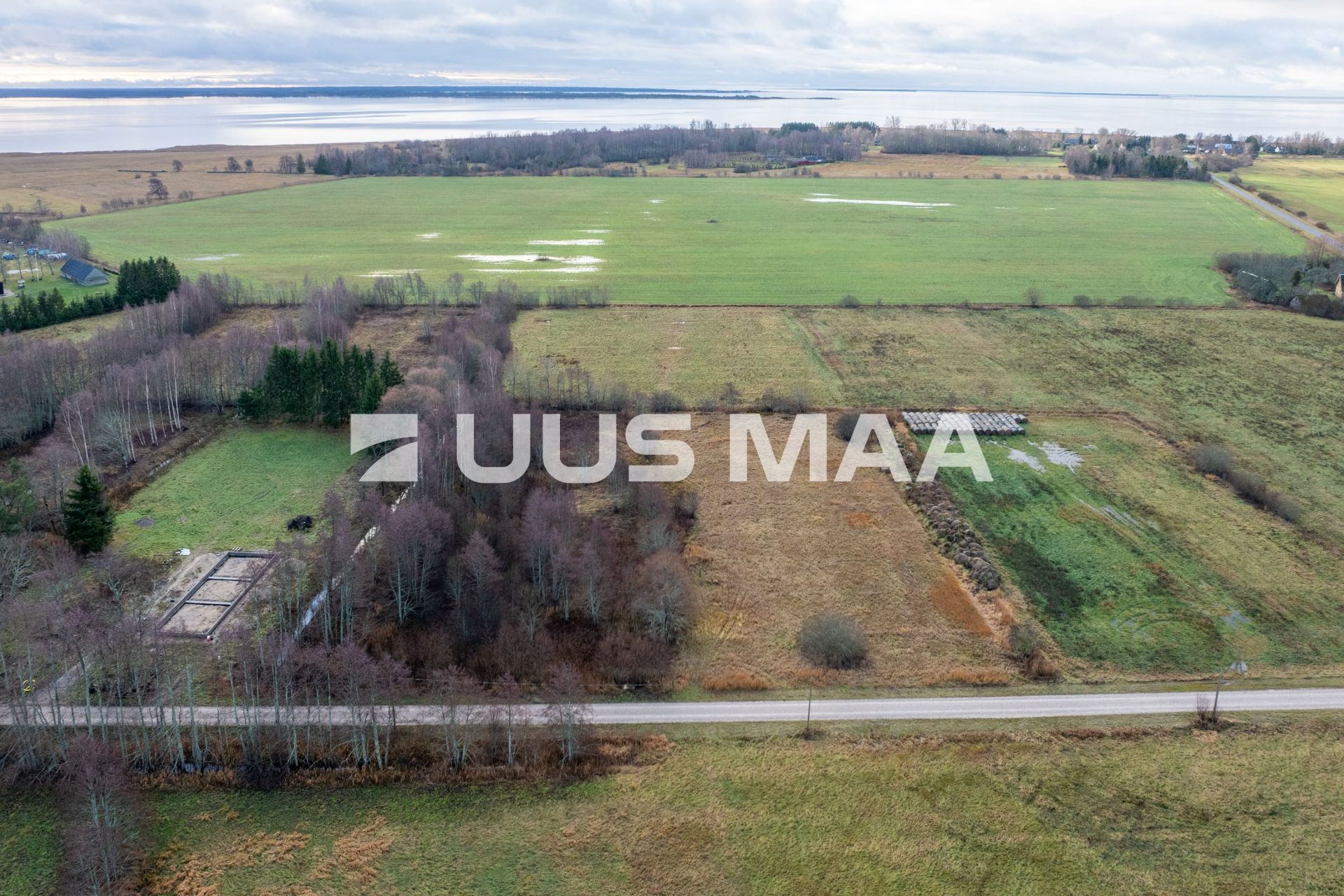 Uus Maa Pluss