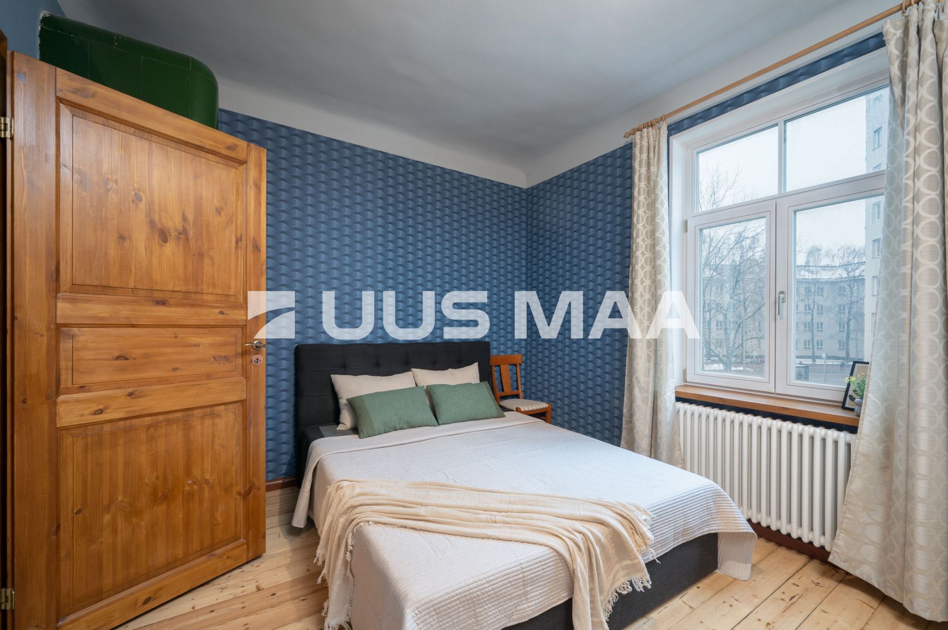 Uus Maa Pluss