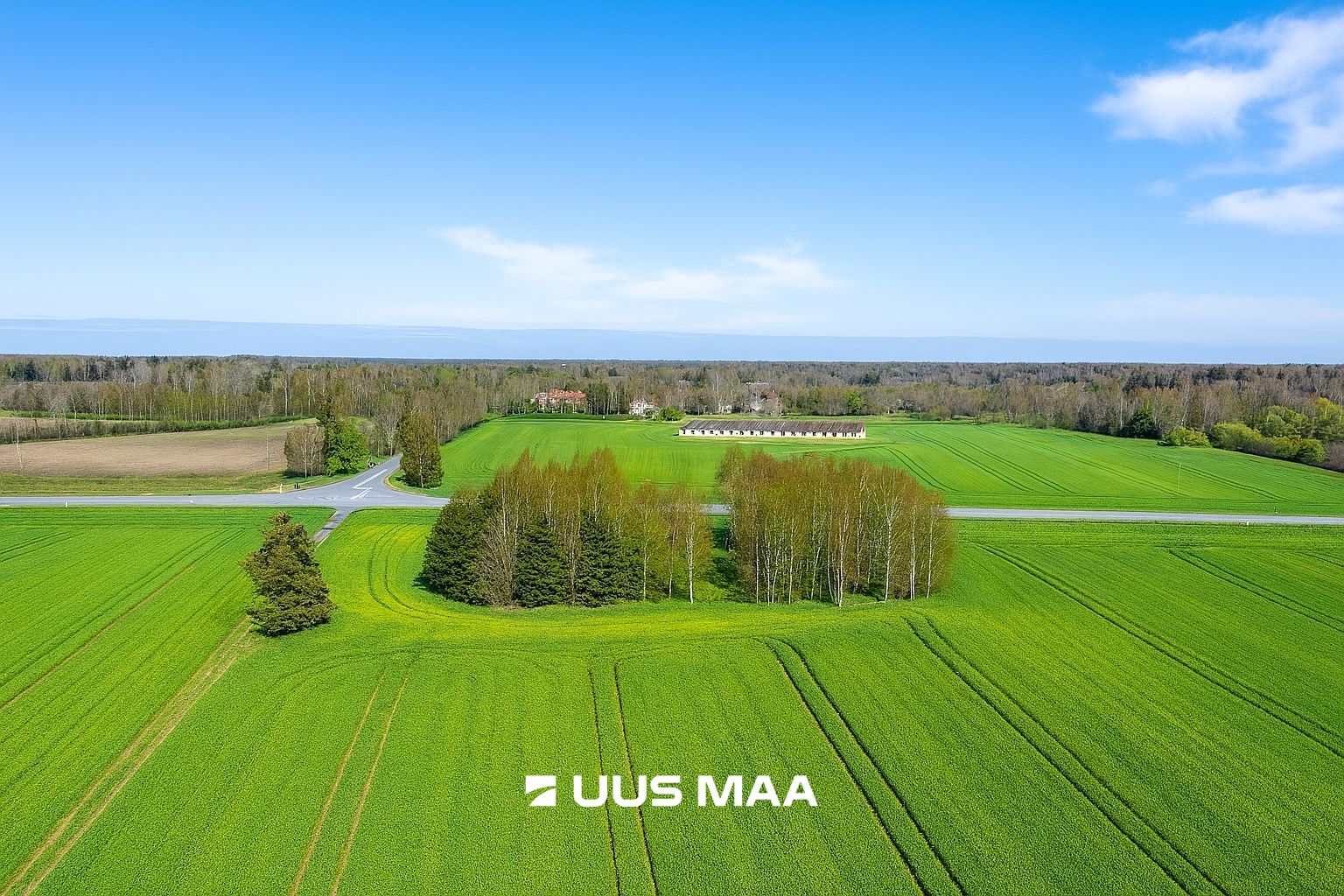 Uus Maa Pluss