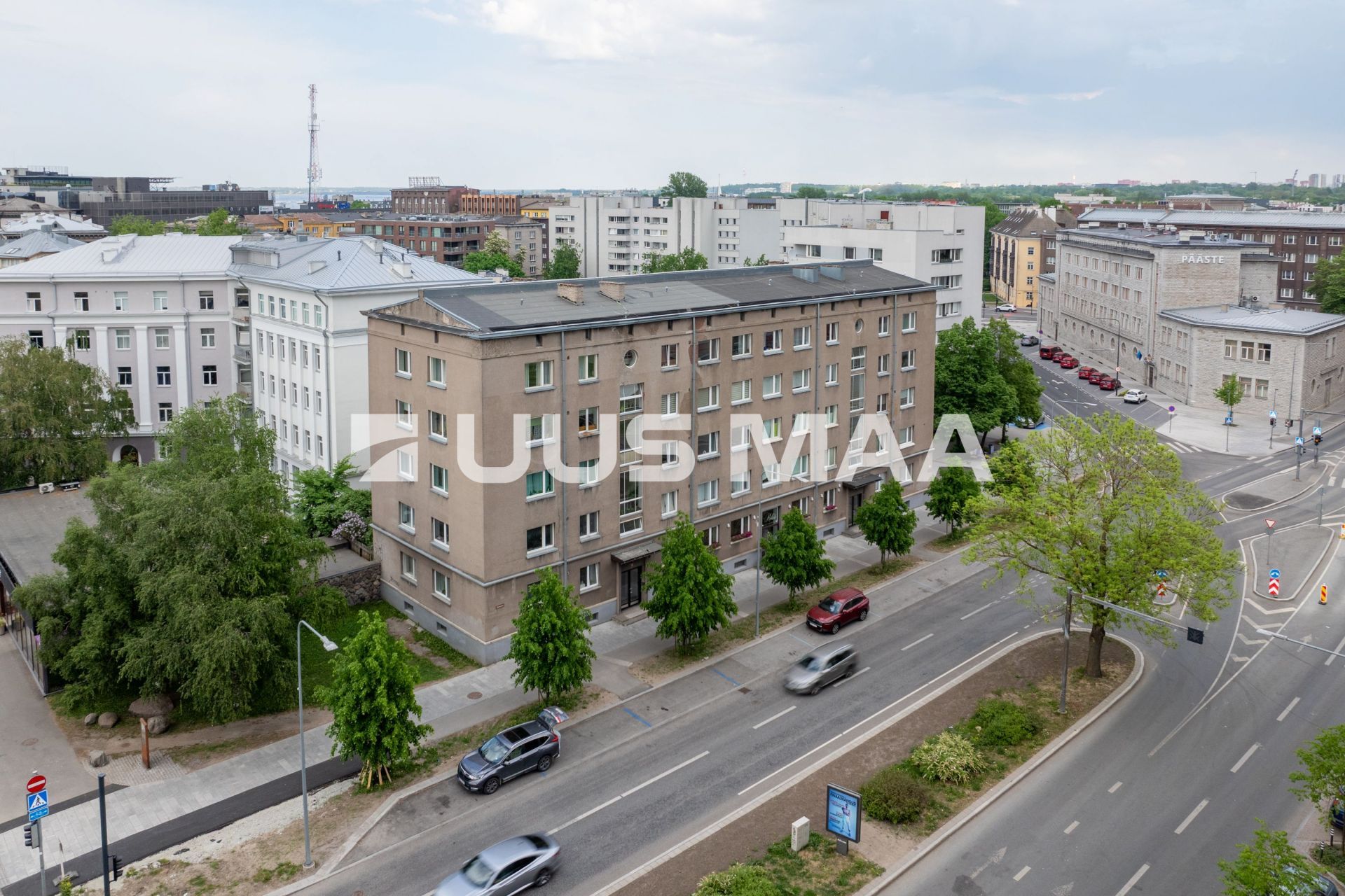 Uus Maa Pluss