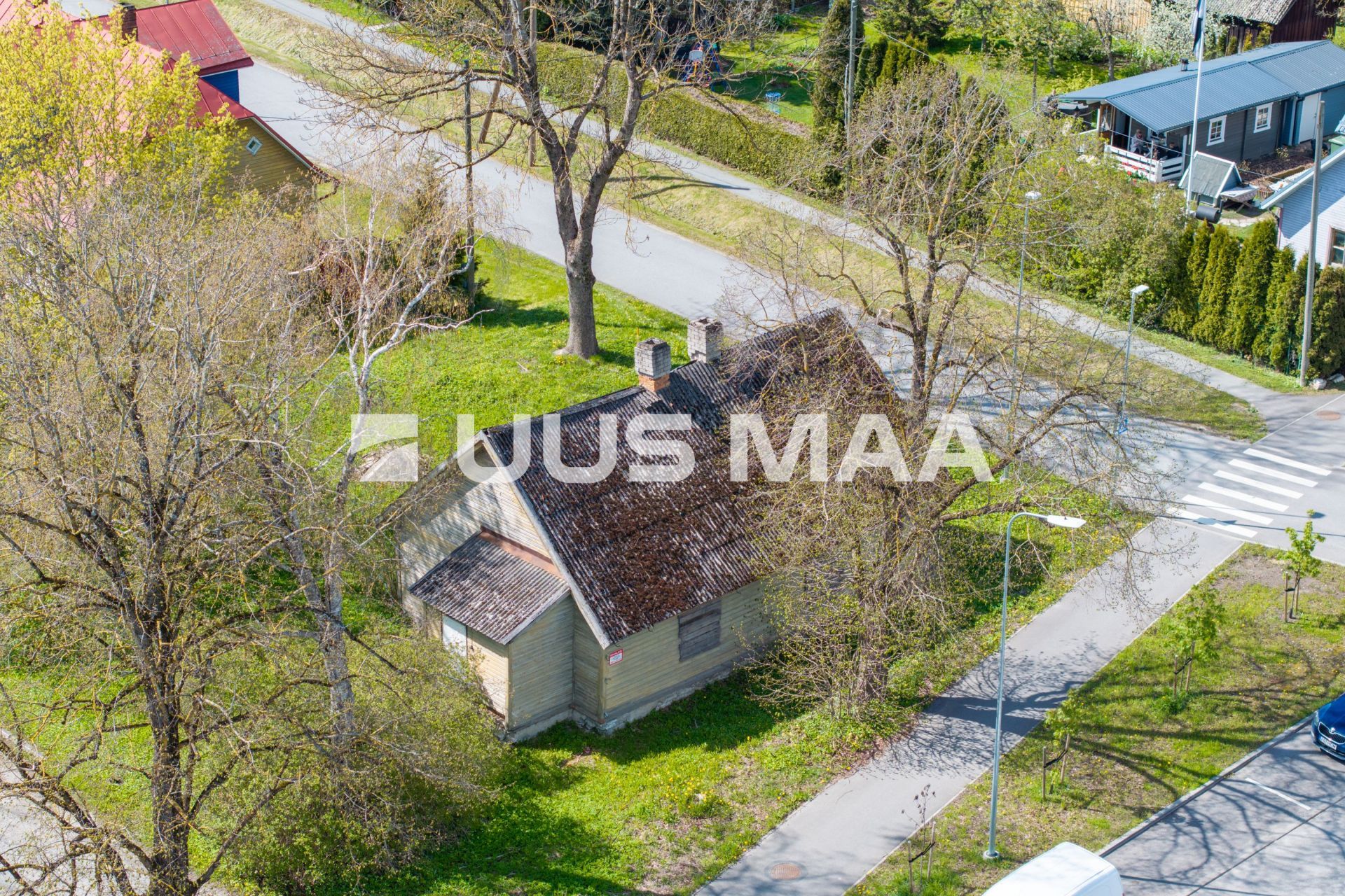 Uus Maa Pluss