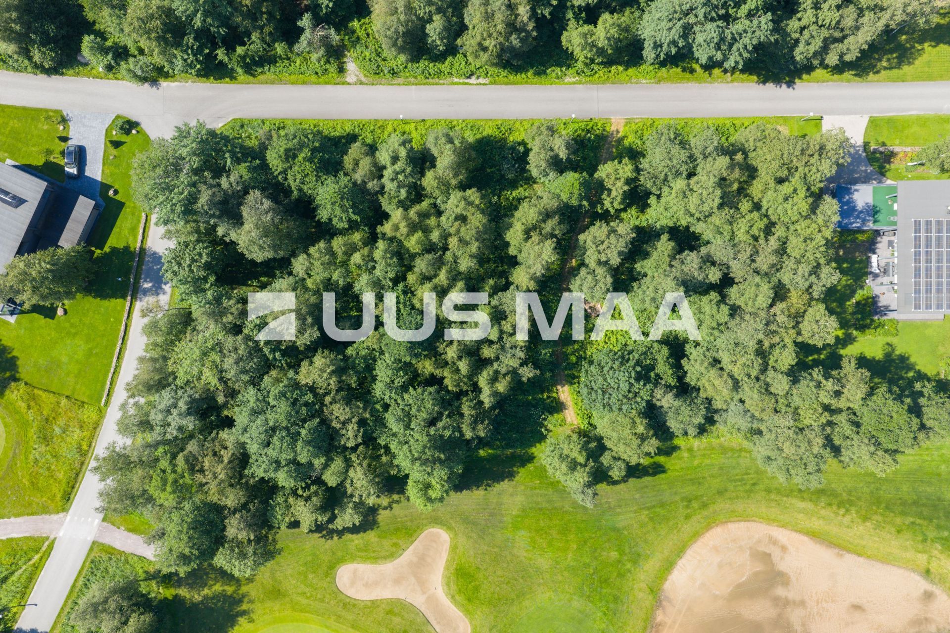 Uus Maa Pluss