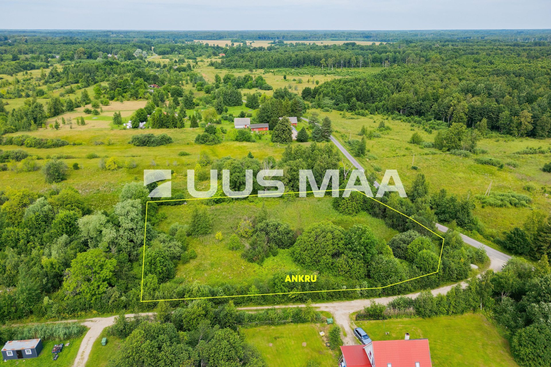 Uus Maa Pluss