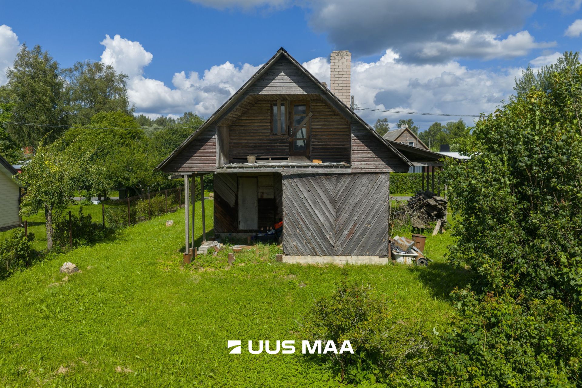 Uus Maa Pluss